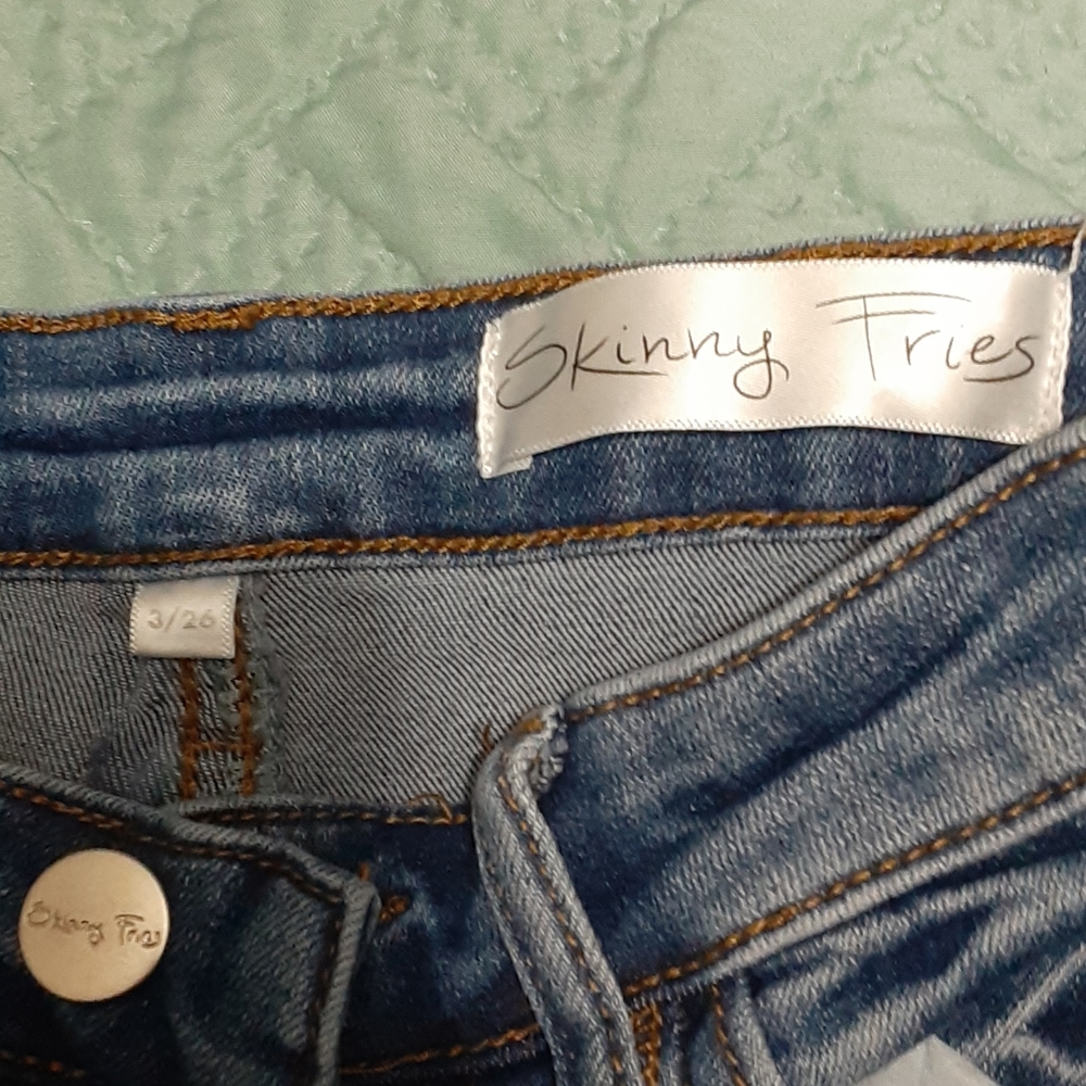 Jeans - Picture 4 of 4